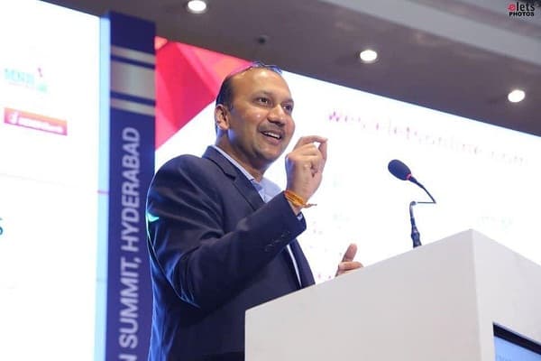 Mr. Navin Mittal, IAS